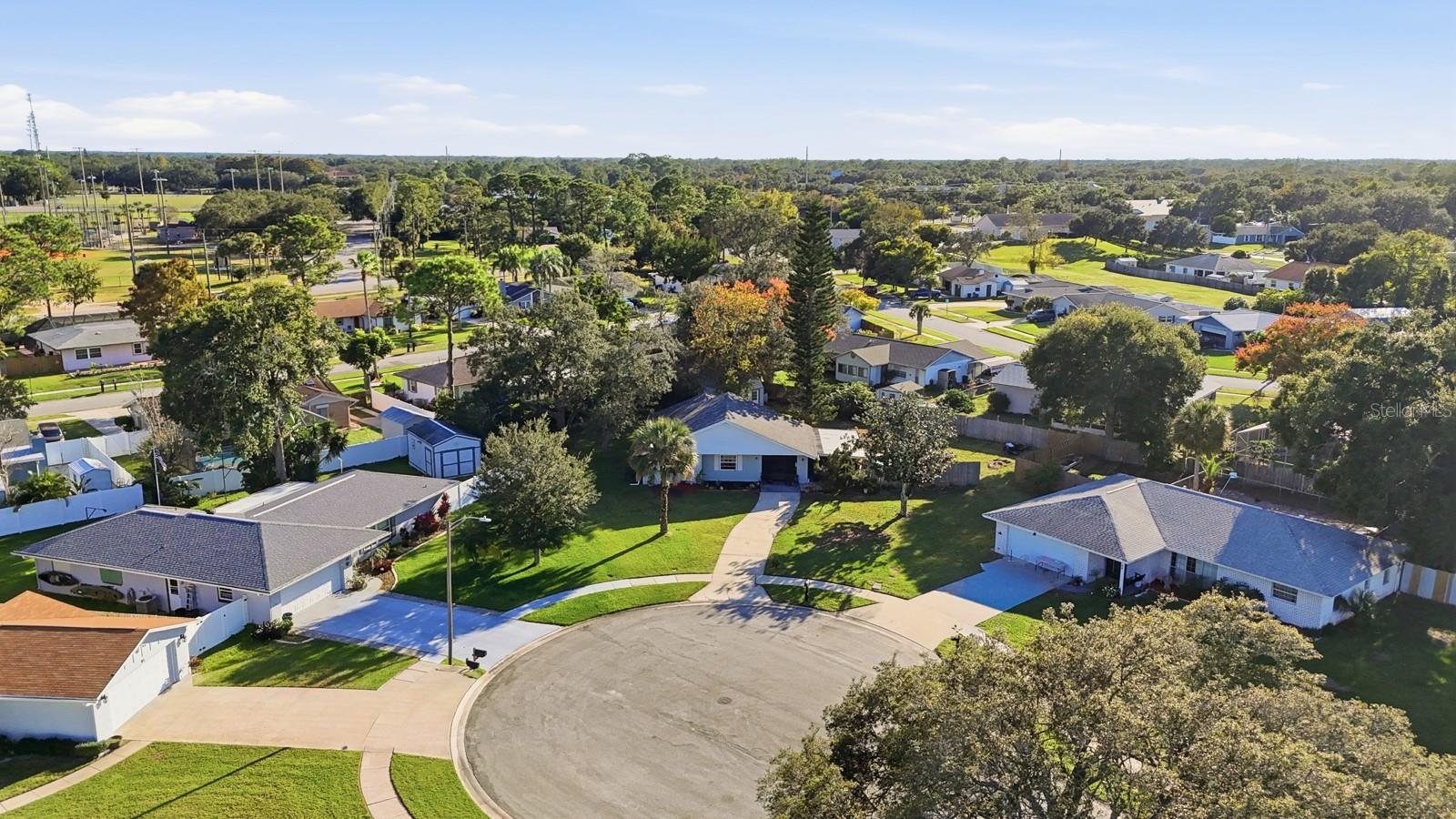 Image 40 of 42 For 93 Glass Court