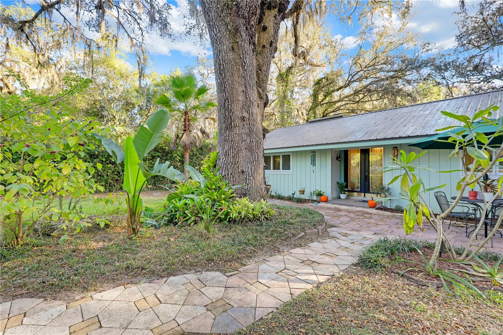 Image 12 of 79 For 4704 255th Drive