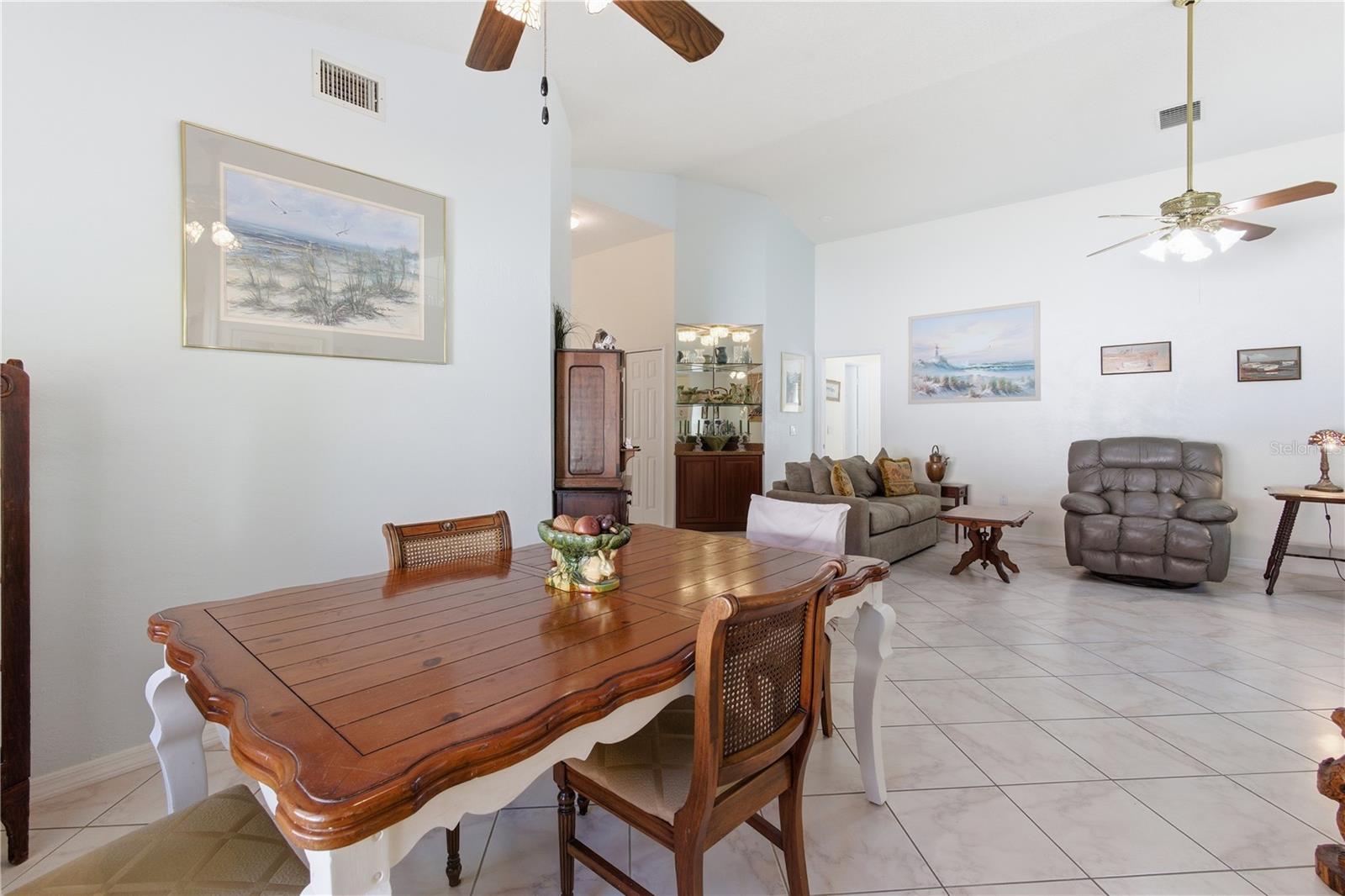 Image 11 of 55 For 37 San Jose Drive