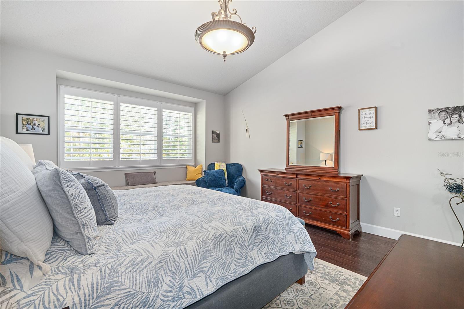 Image 26 of 46 For 823 Creekwood Drive