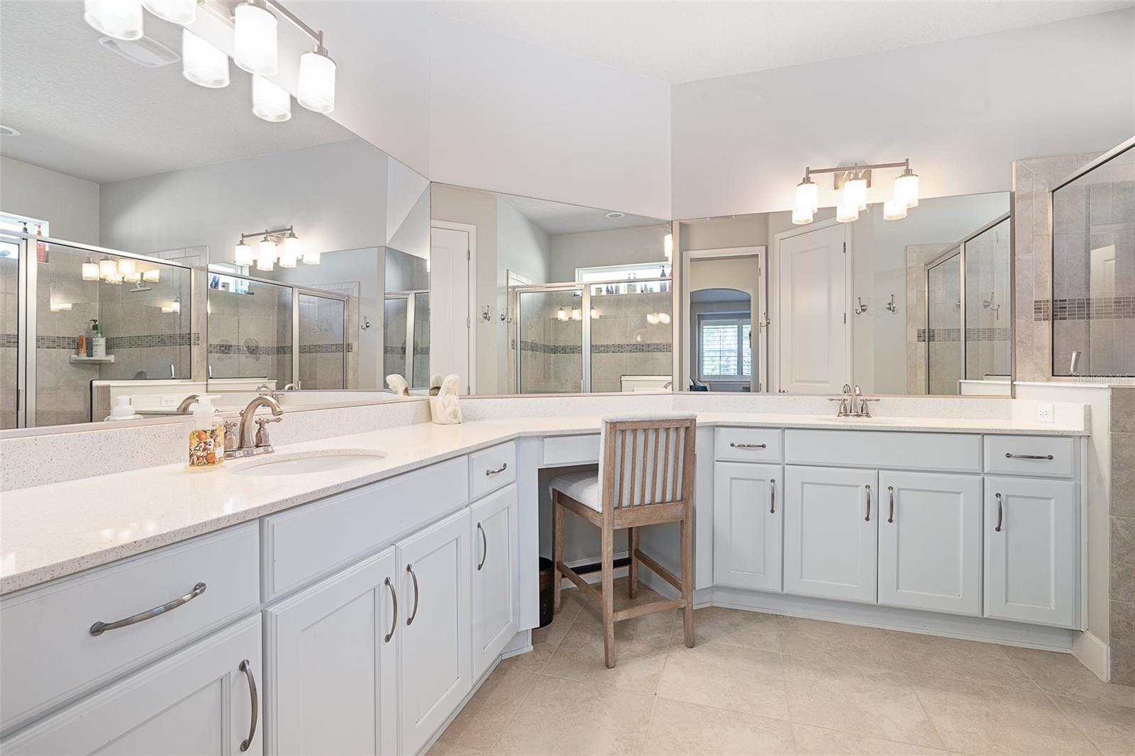 Image 31 of 46 For 823 Creekwood Drive