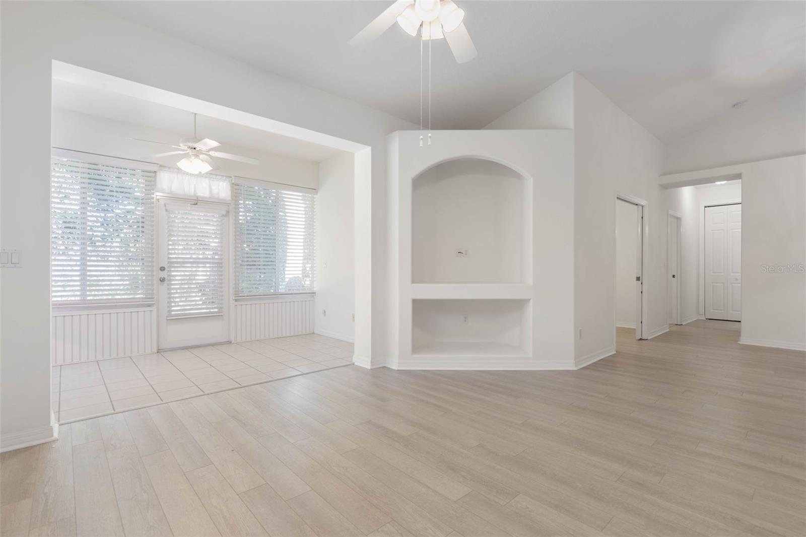 Image 13 of 50 For 67 Veranda Way