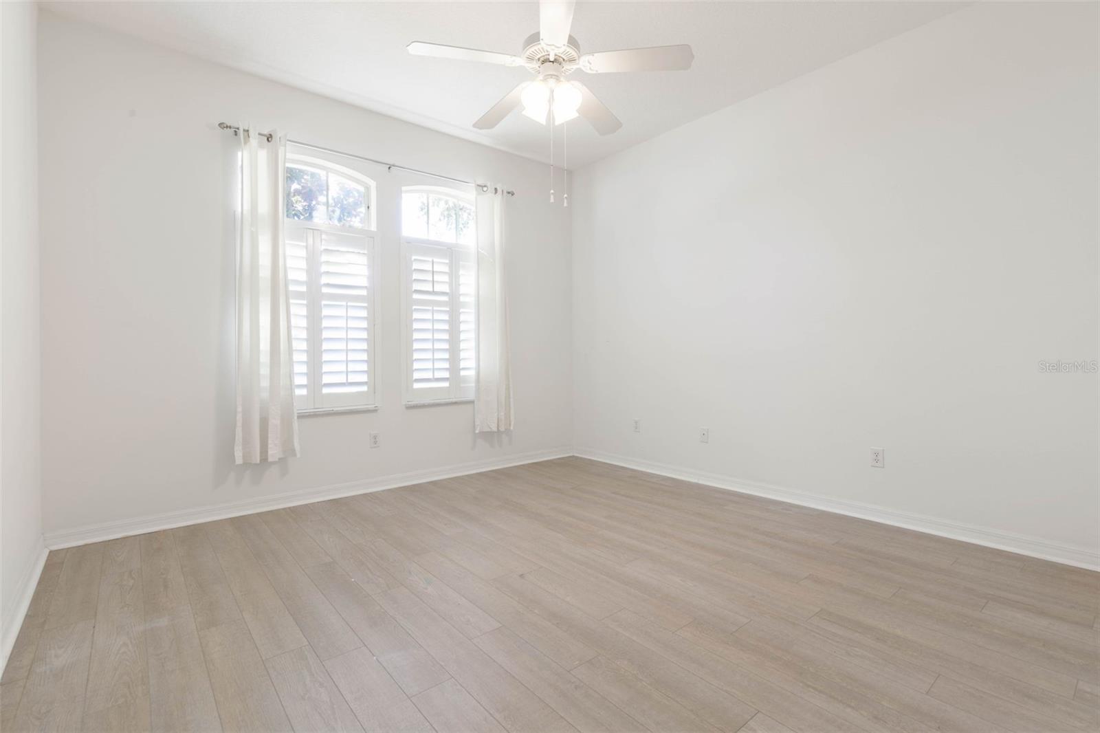 Image 18 of 50 For 67 Veranda Way