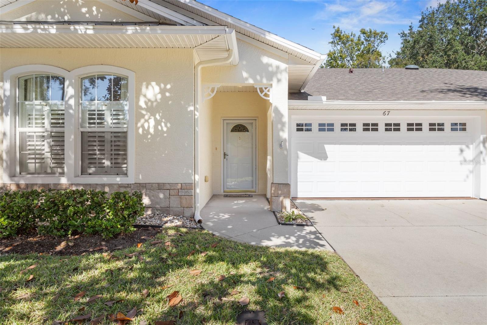 Image 3 of 50 For 67 Veranda Way