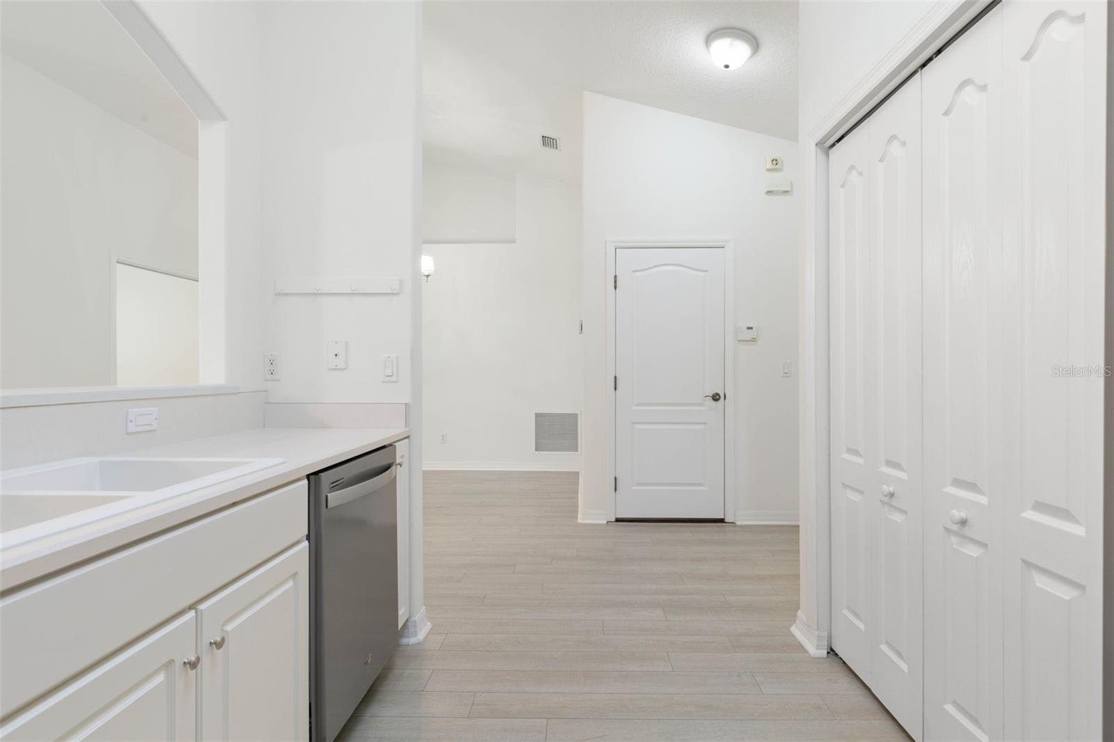 Image 9 of 50 For 67 Veranda Way