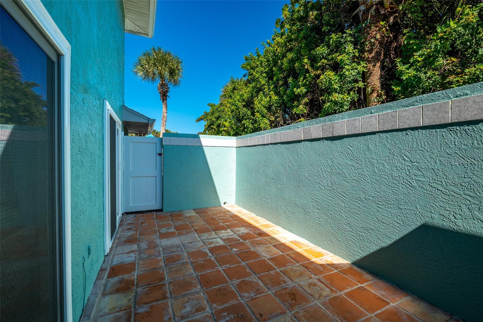 Image 15 of 45 For 323 10th Street