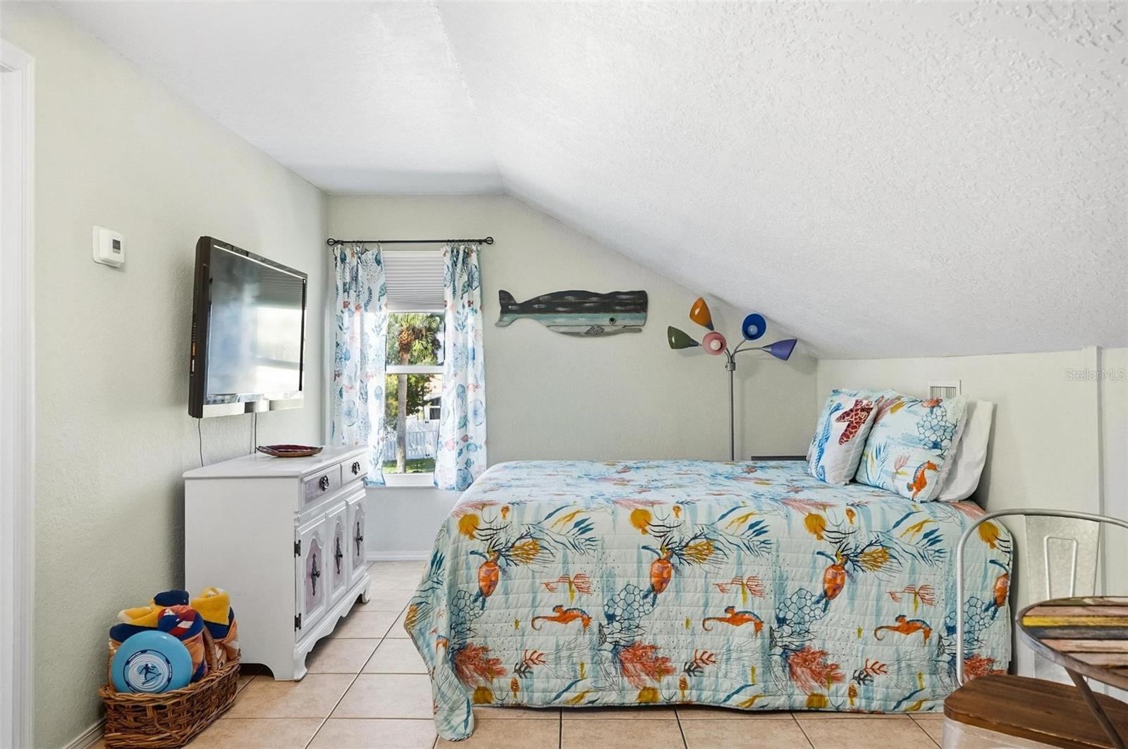 Image 12 of 30 For 305 North 6th Street A