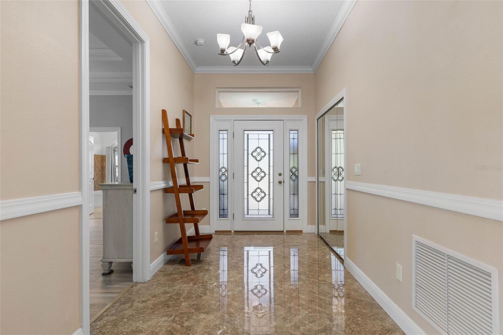 Image 4 of 57 For 46 Boxwood  