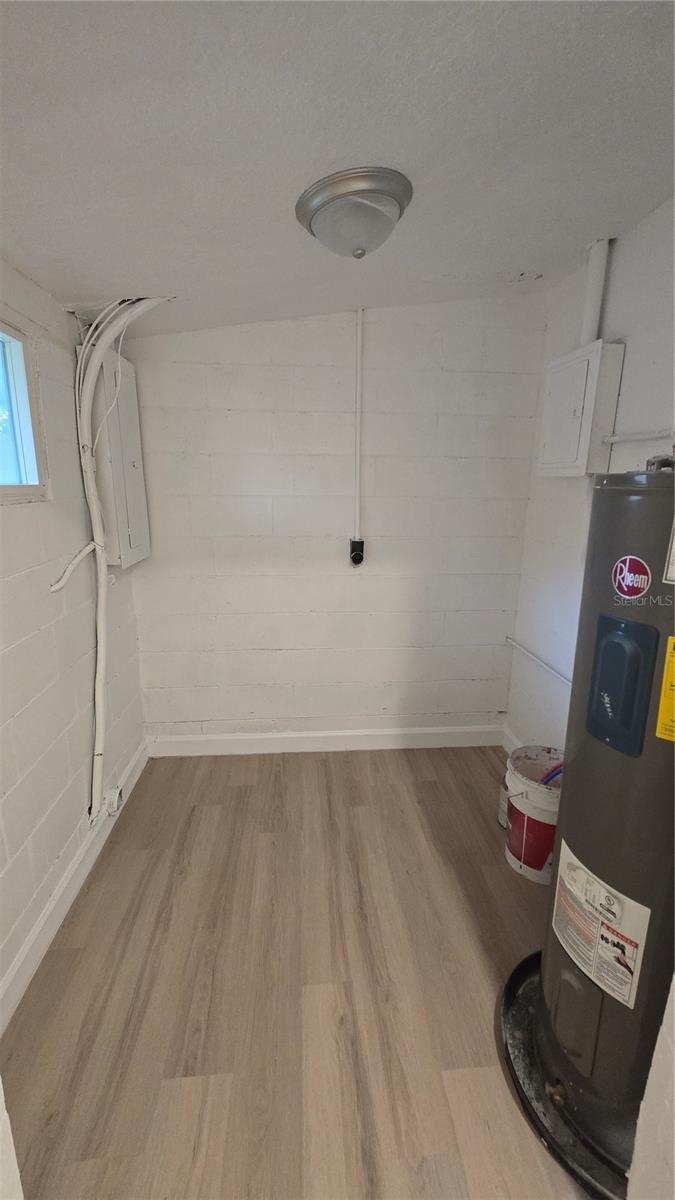 Image 8 of 11 For 640 Orange Avenue