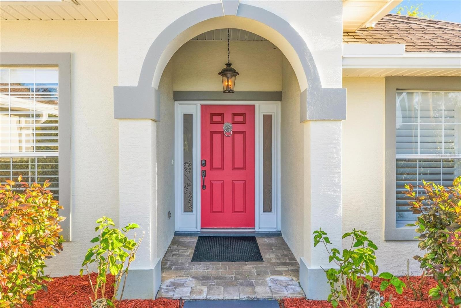 Image 6 of 93 For 646 Hand Avenue