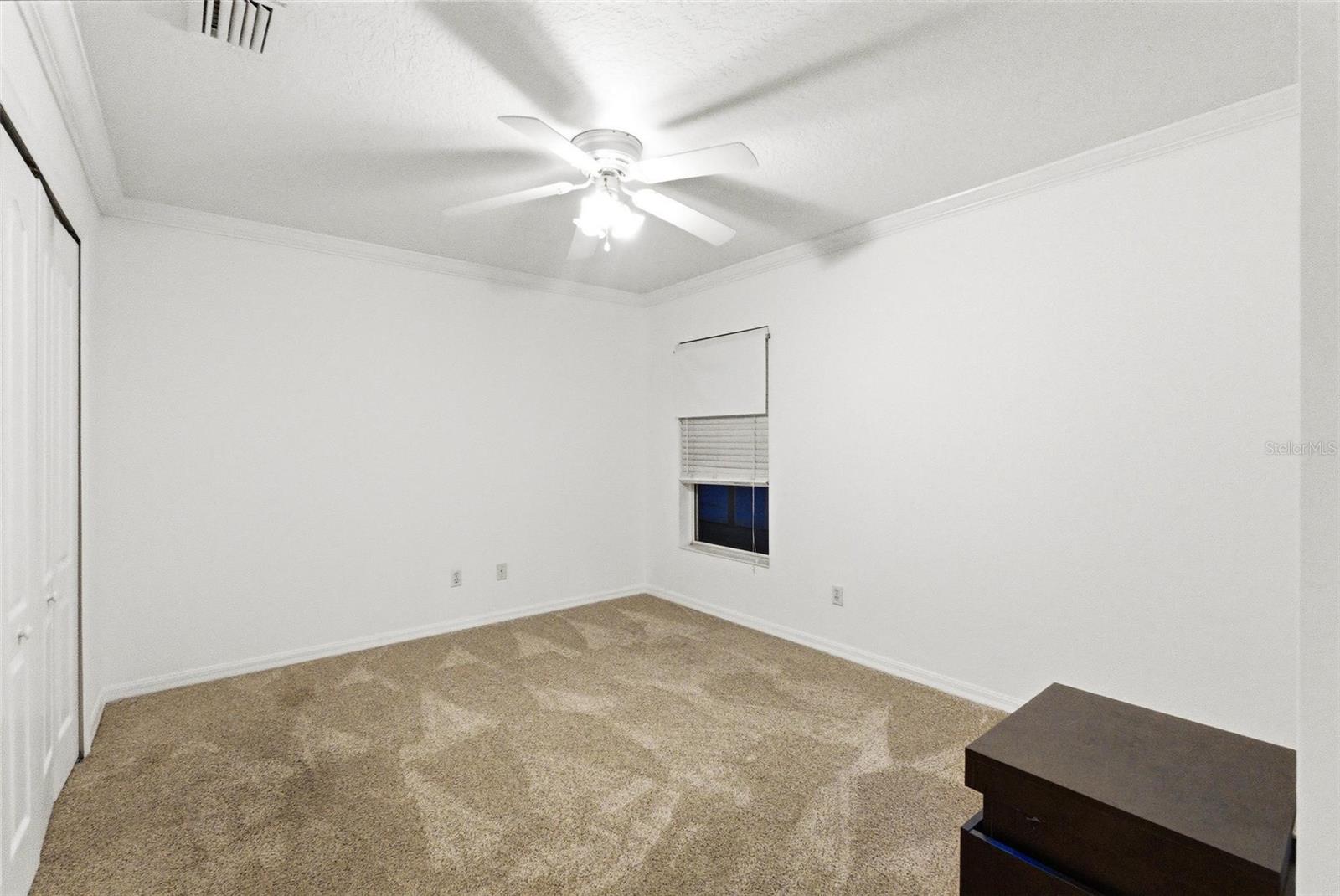 Image 69 of 93 For 646 Hand Avenue