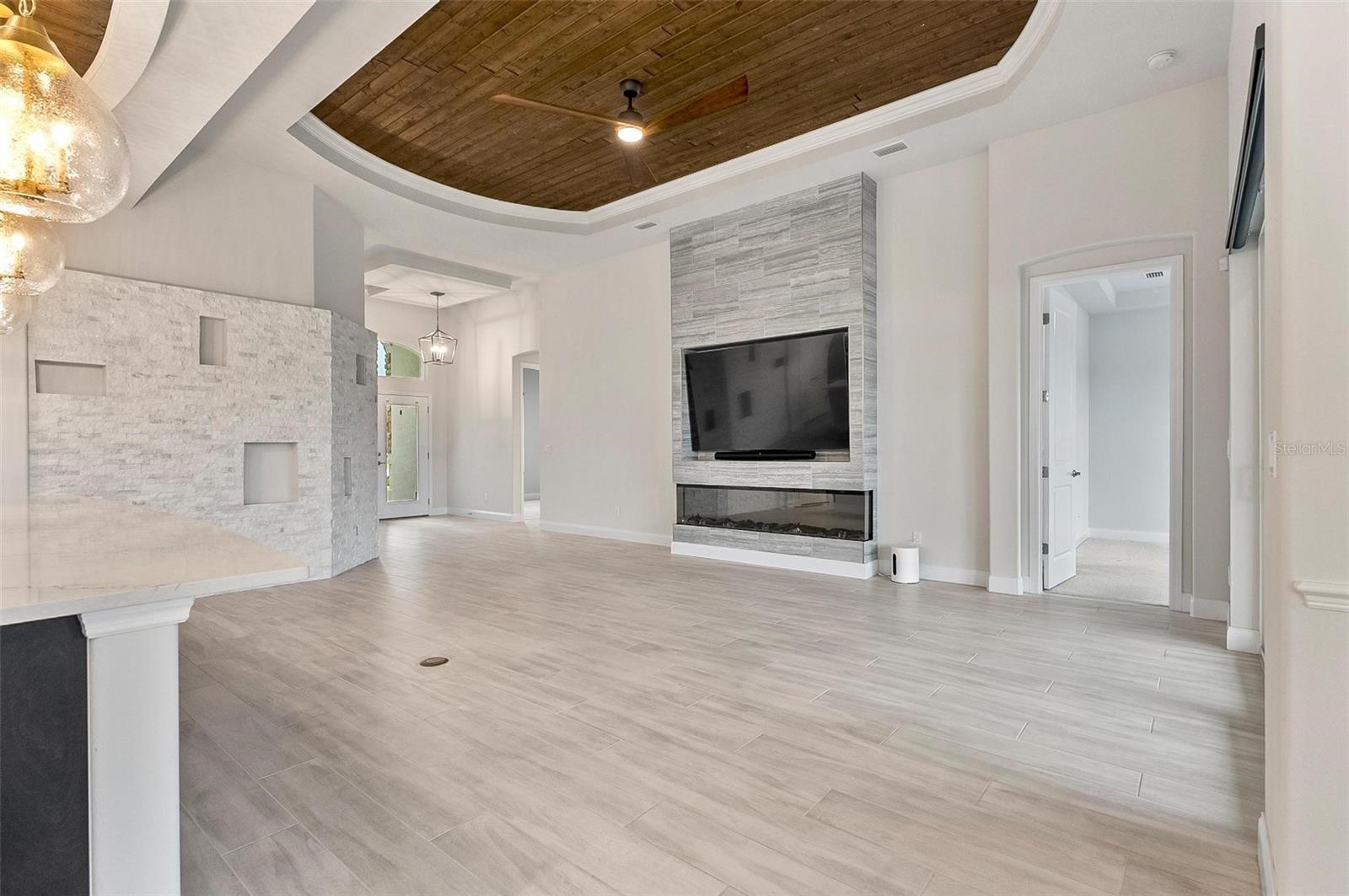 Image 12 of 69 For 128 Del Palma Drive