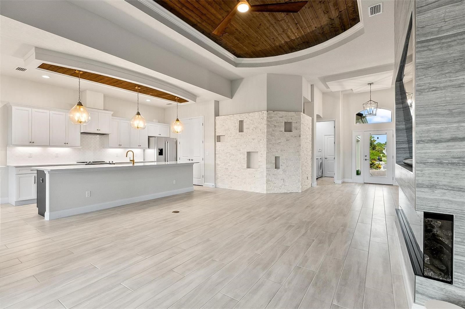 Image 13 of 69 For 128 Del Palma Drive