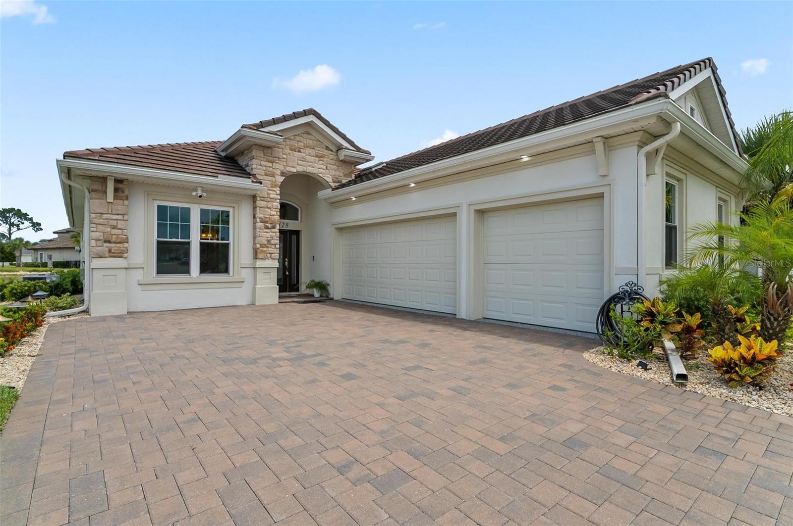 Image 2 of 69 For 128 Del Palma Drive