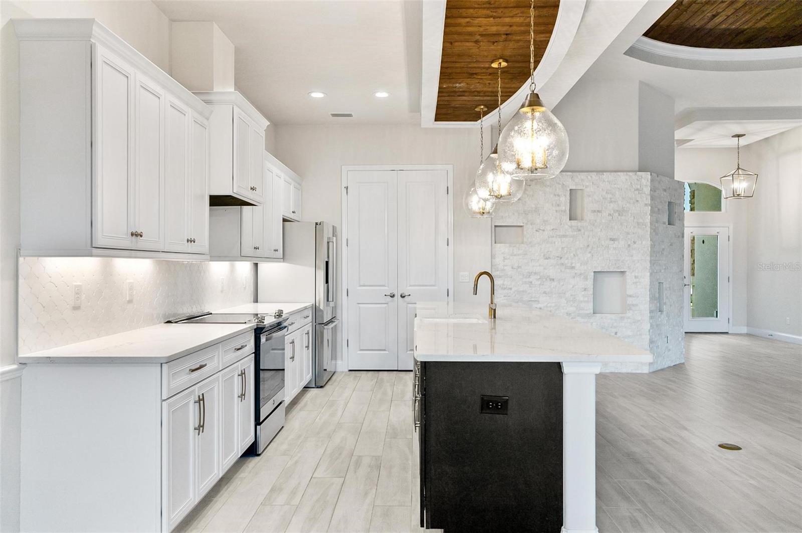 Image 23 of 69 For 128 Del Palma Drive