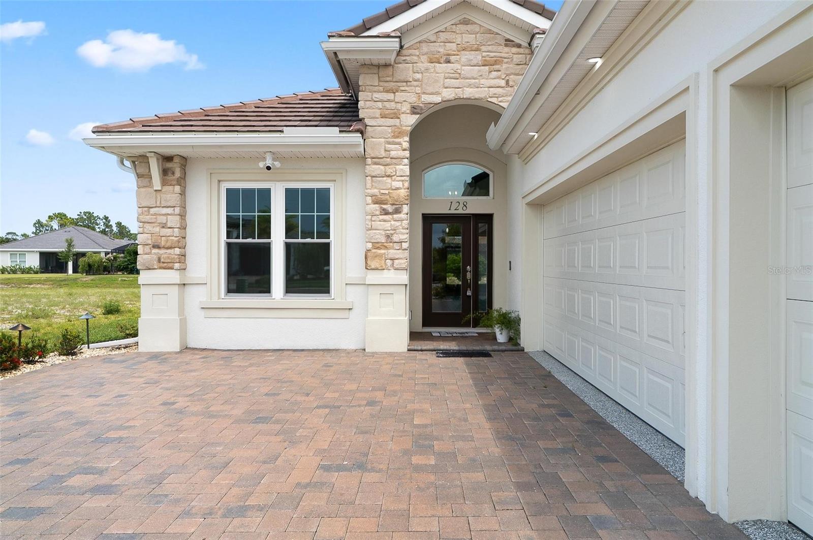 Image 5 of 69 For 128 Del Palma Drive