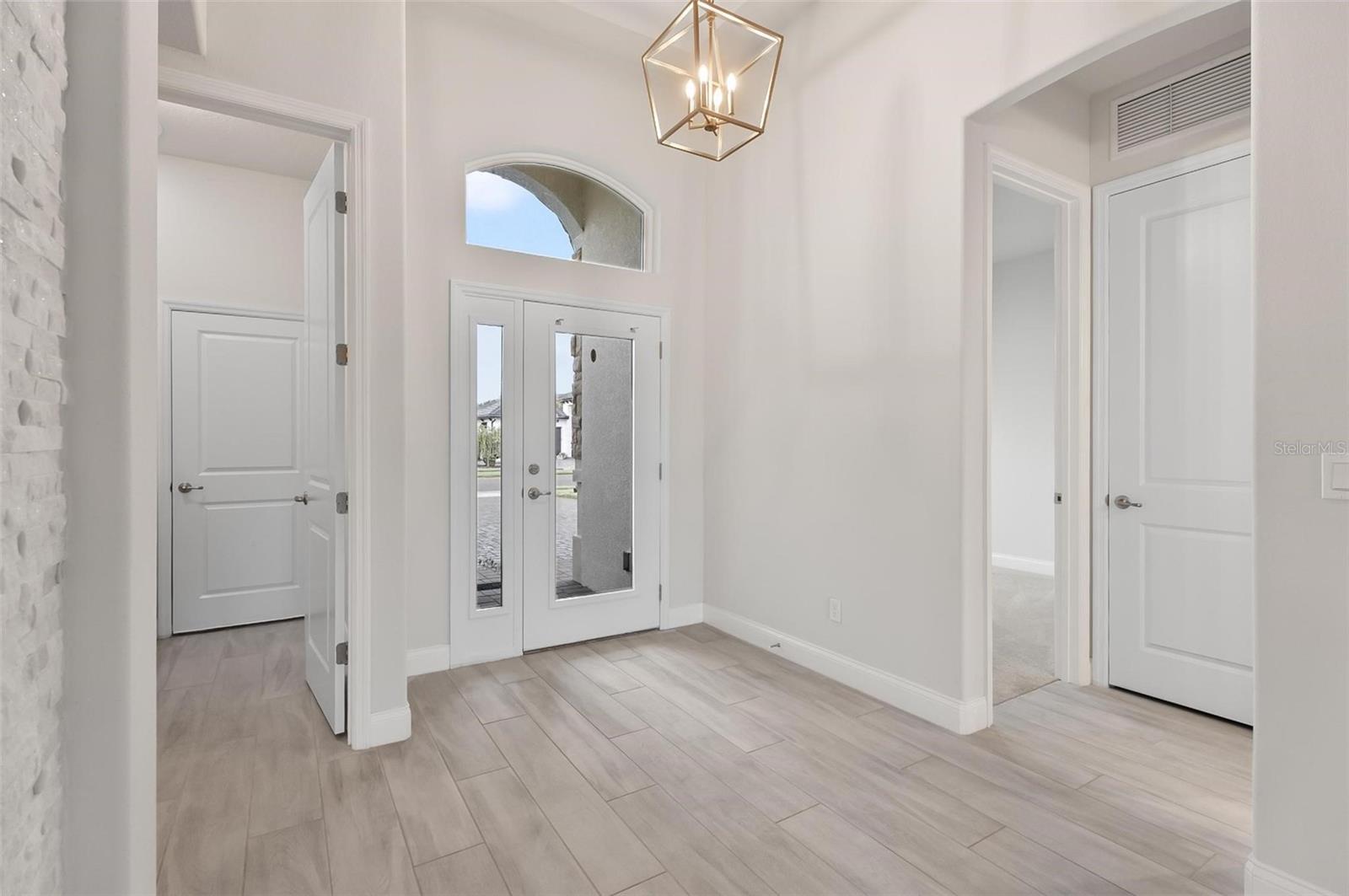 Image 9 of 69 For 128 Del Palma Drive