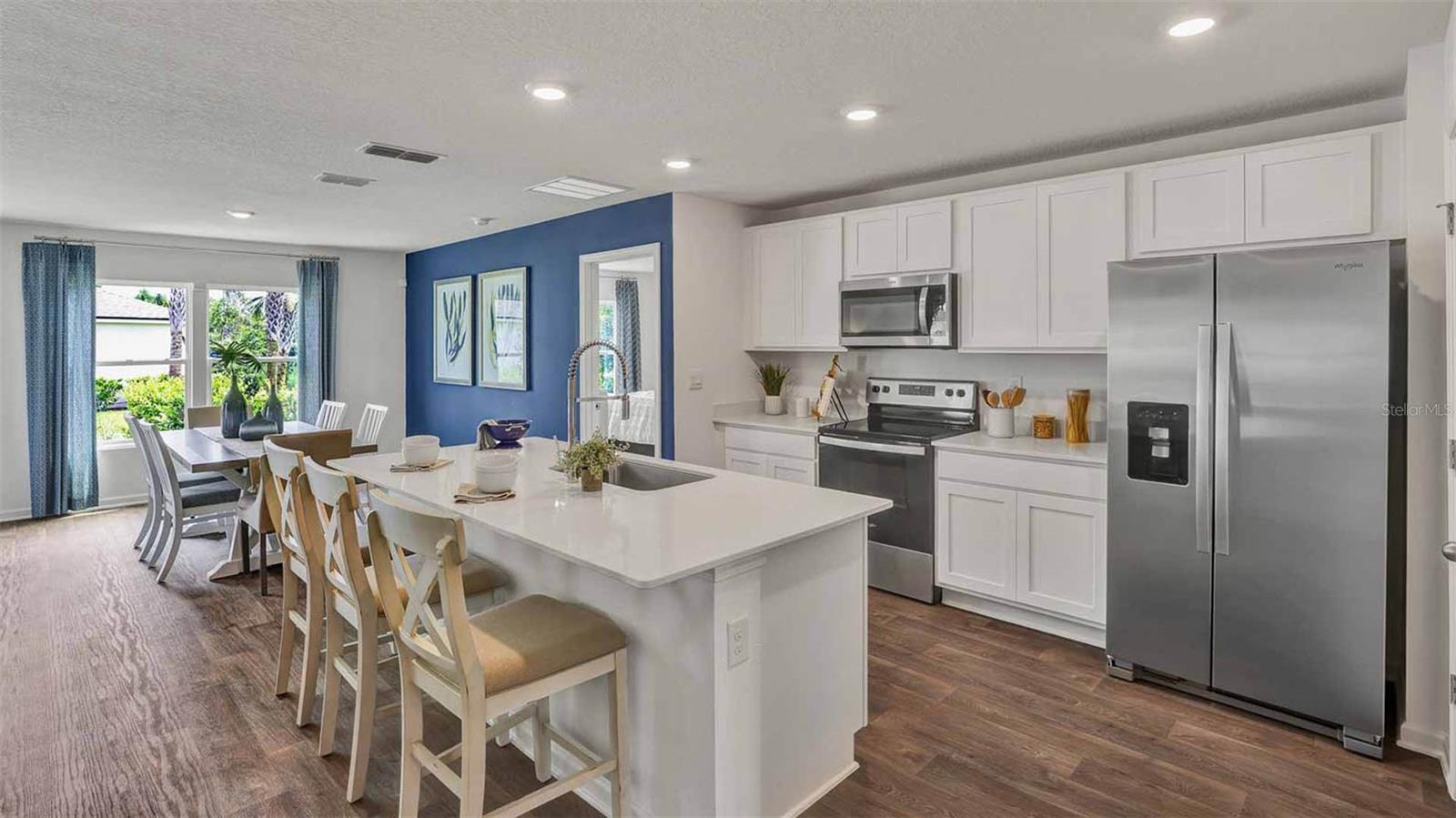 Image 4 of 58 For 55 Nervion Way