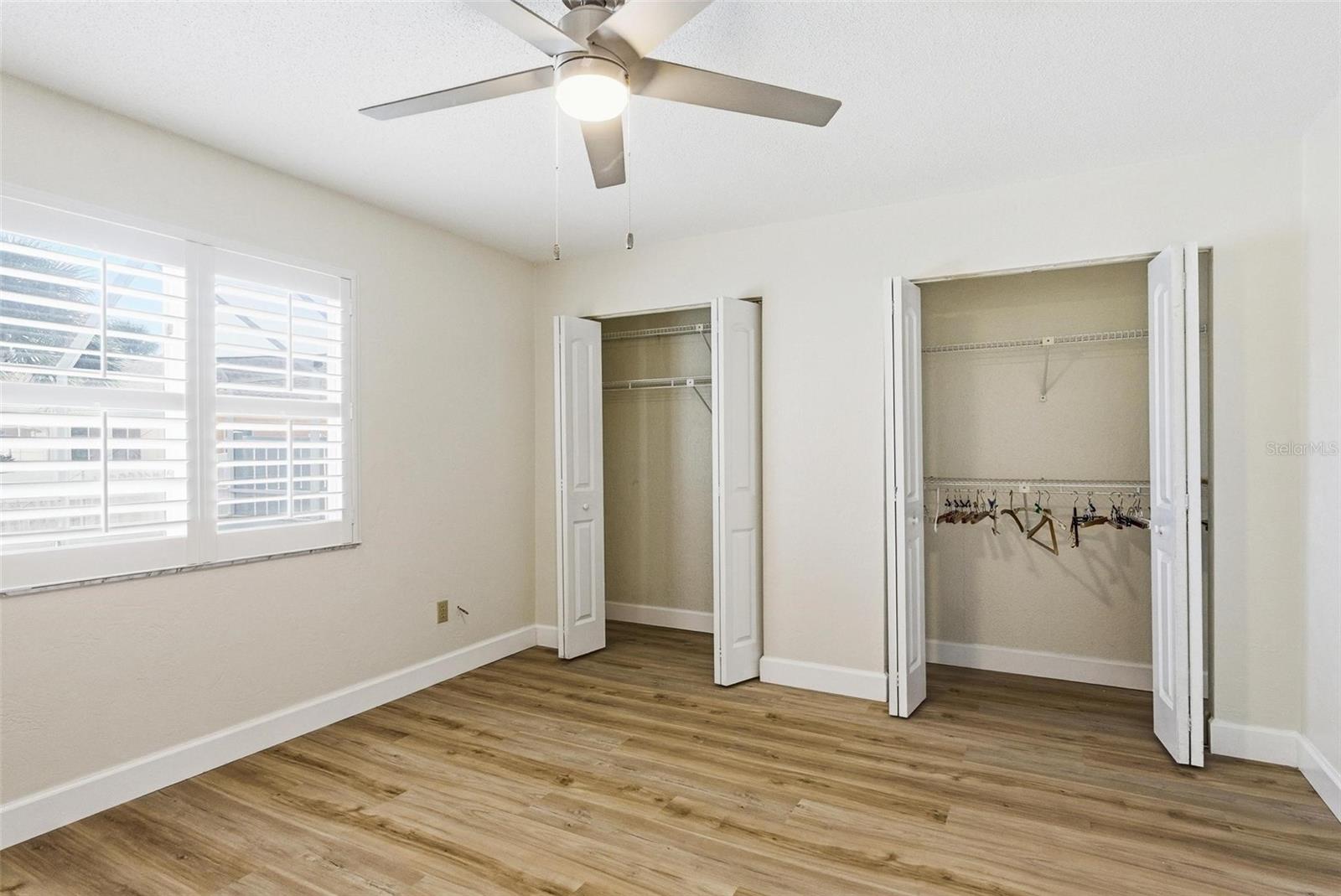 Image 42 of 73 For 33 Sea Harbor