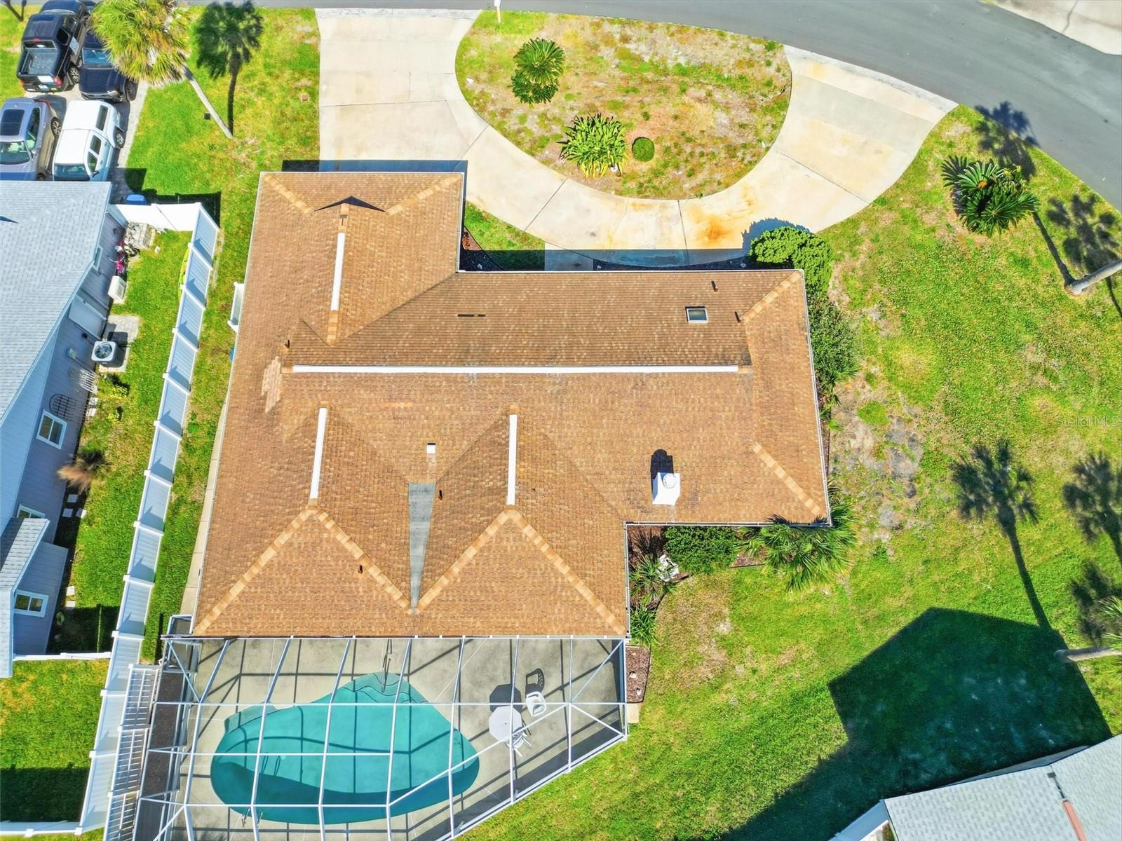 Image 58 of 73 For 33 Sea Harbor