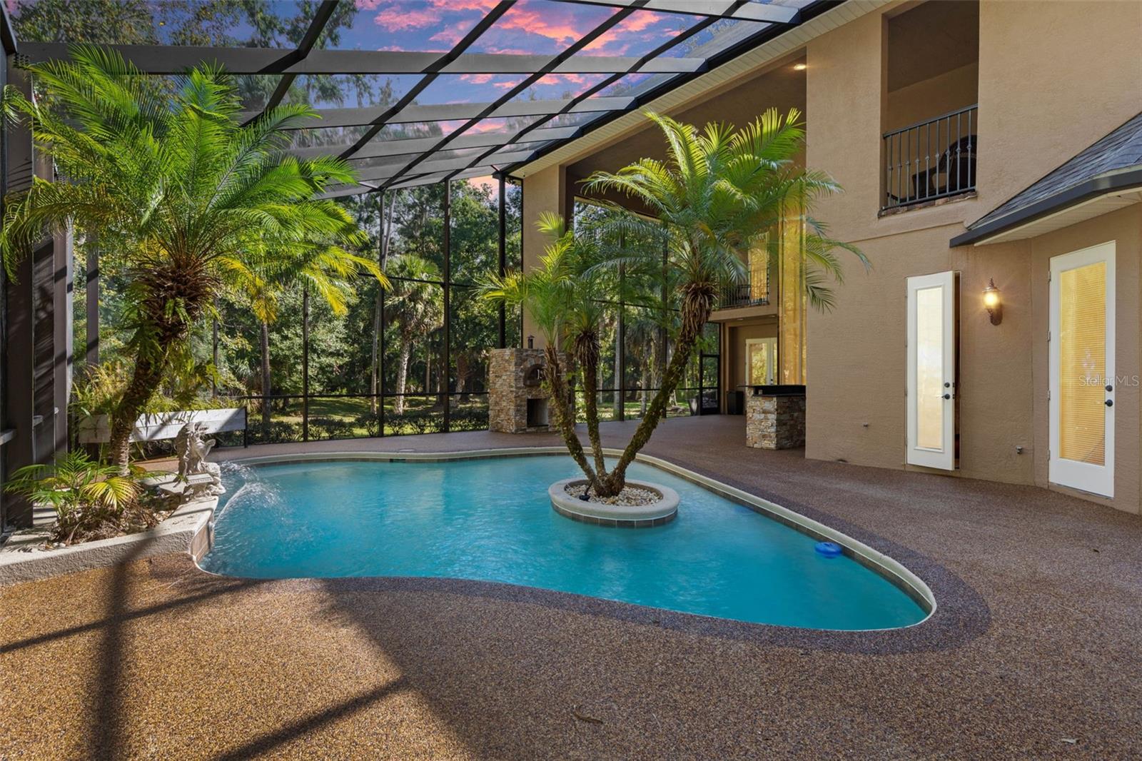 Image 79 of 82 For 40 Whitehall Court