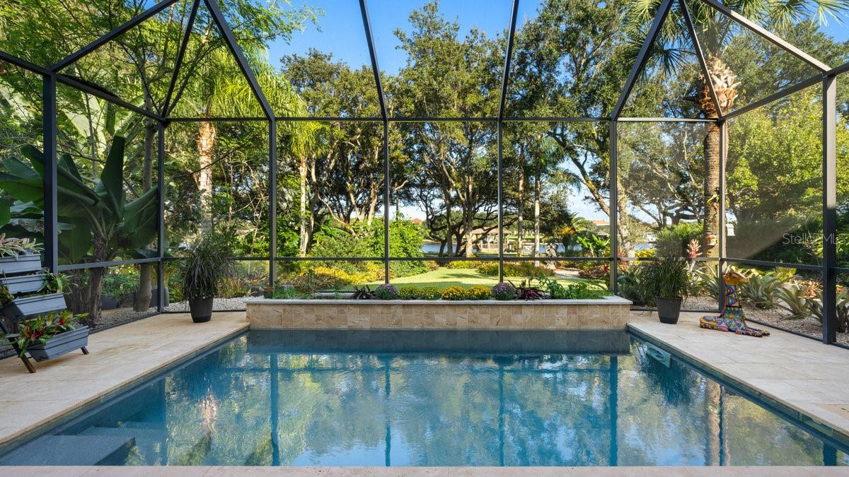 Image 24 of 78 For 19 Front Street