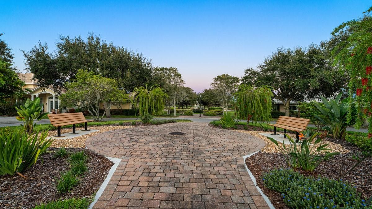 Image 70 of 78 For 19 Front Street