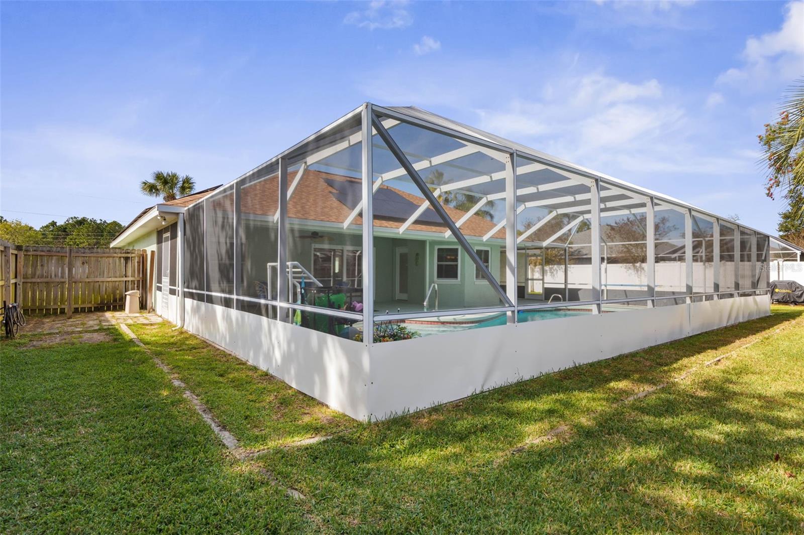 Image 25 of 32 For 11 Flat Rock Lane