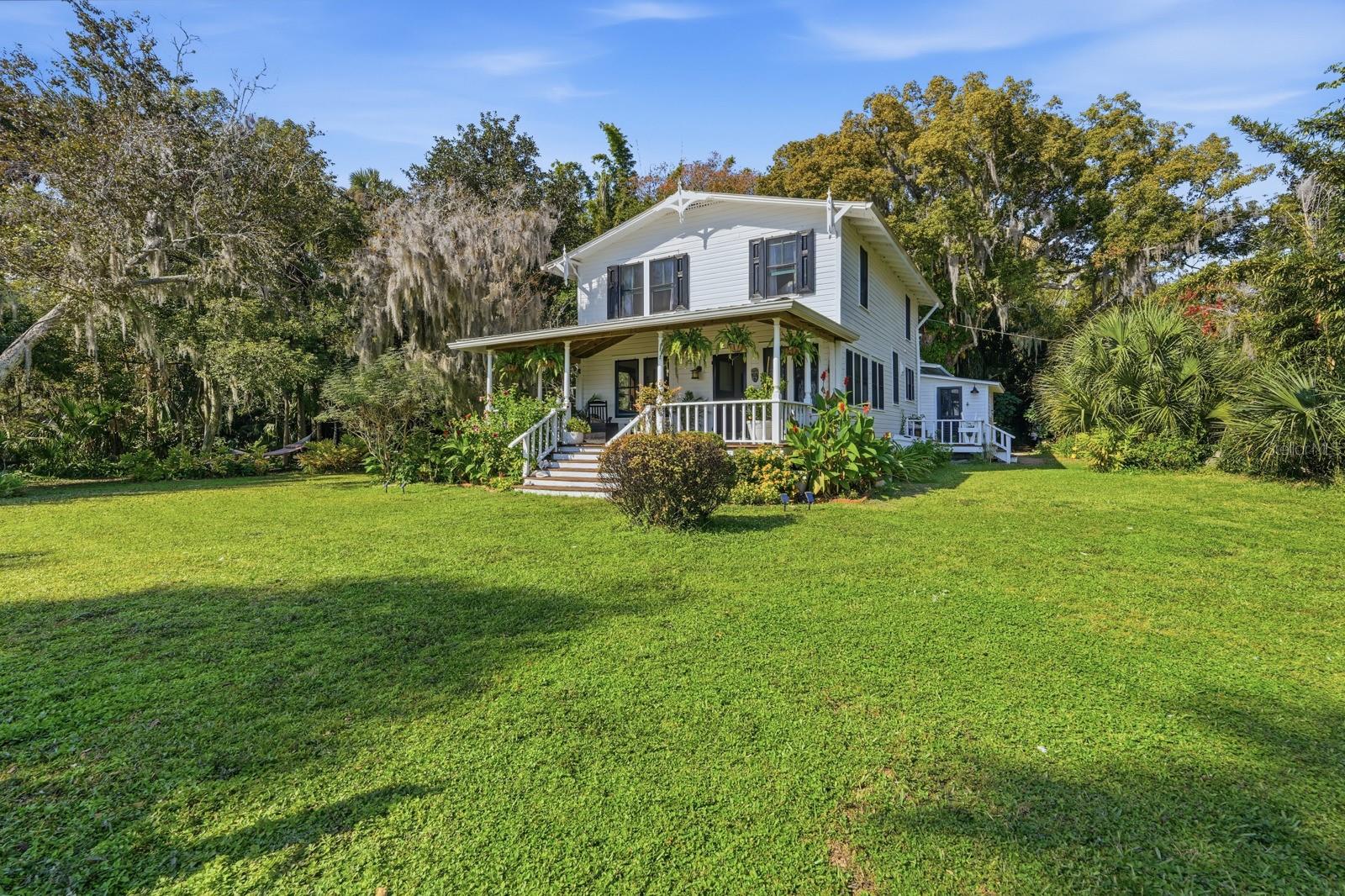 Image 17 of 100 For 266 Drayton Island Road