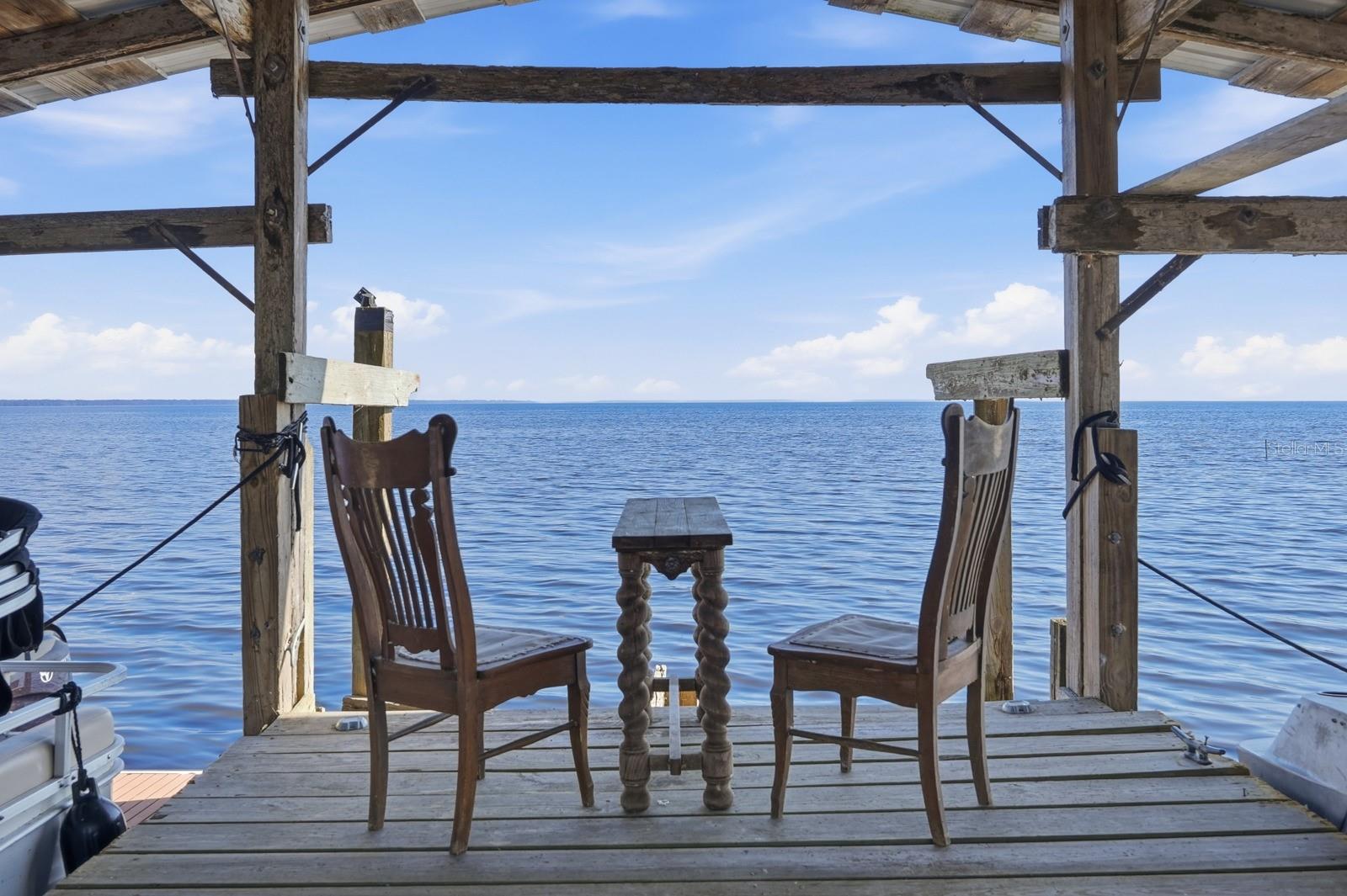 Image 5 of 100 For 266 Drayton Island Road