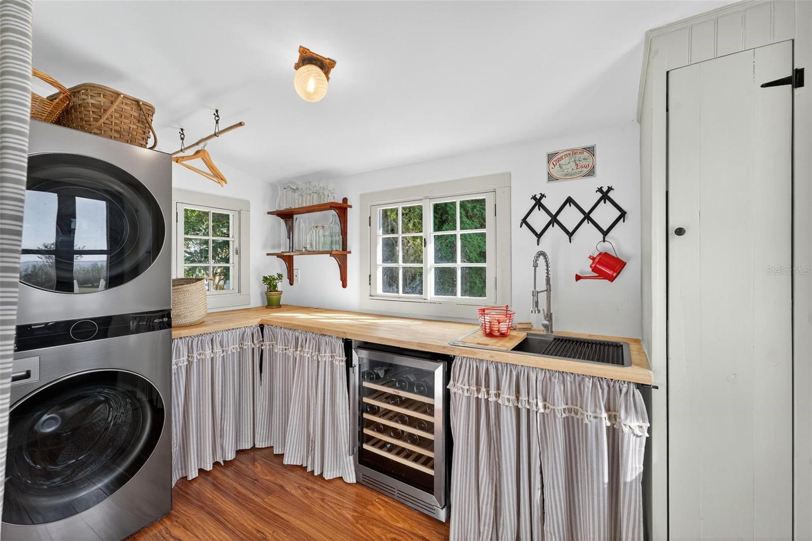 Image 53 of 100 For 266 Drayton Island Road