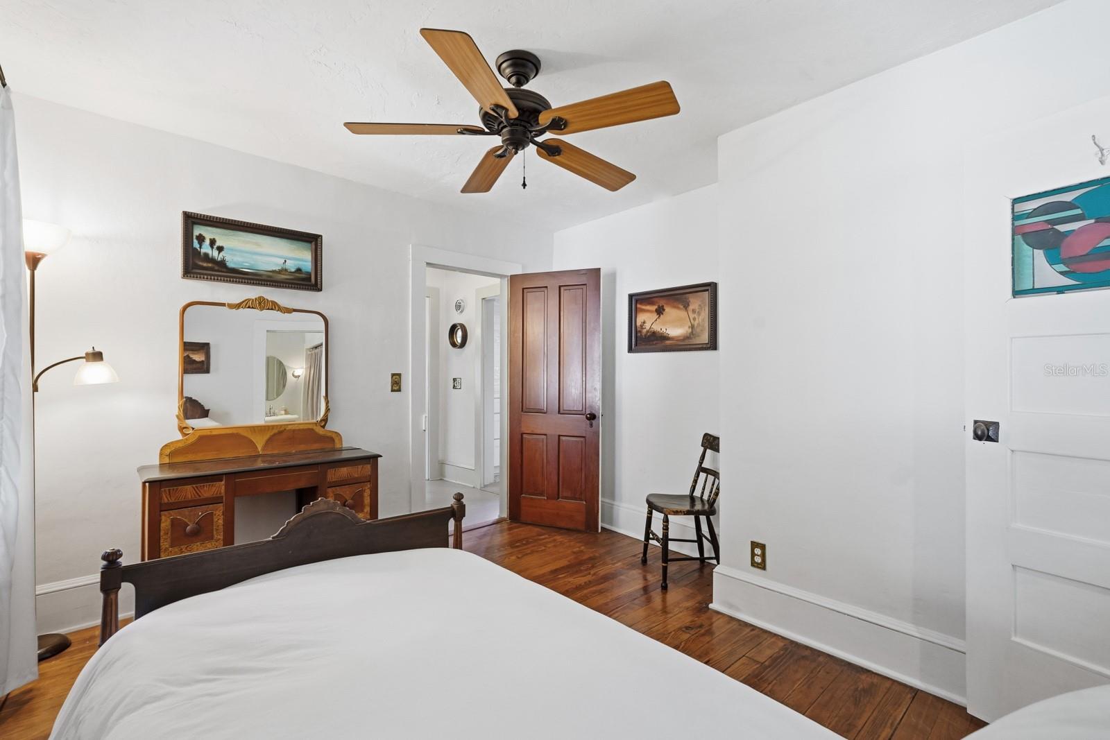 Image 57 of 100 For 266 Drayton Island Road