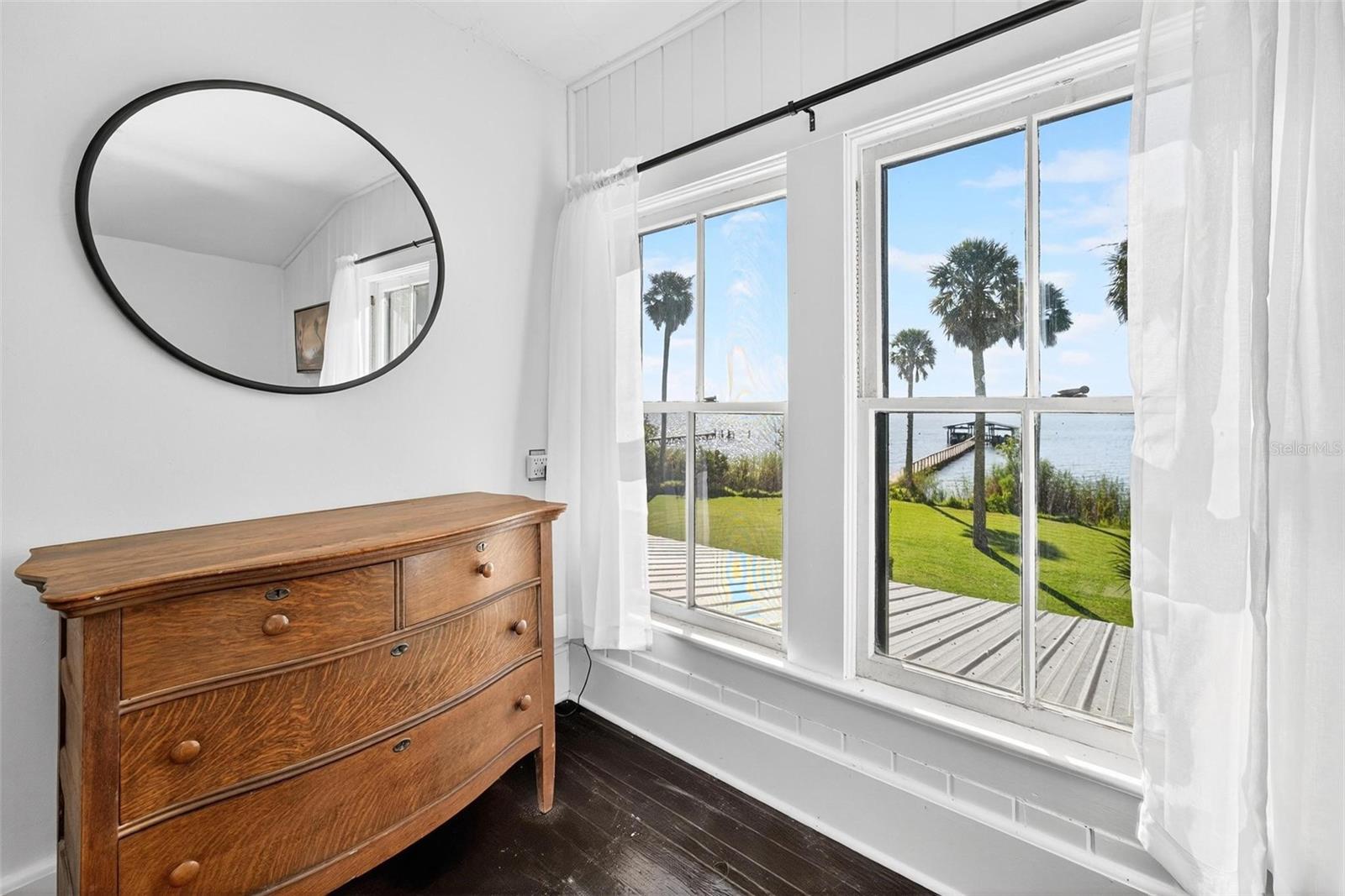 Image 67 of 100 For 266 Drayton Island Road