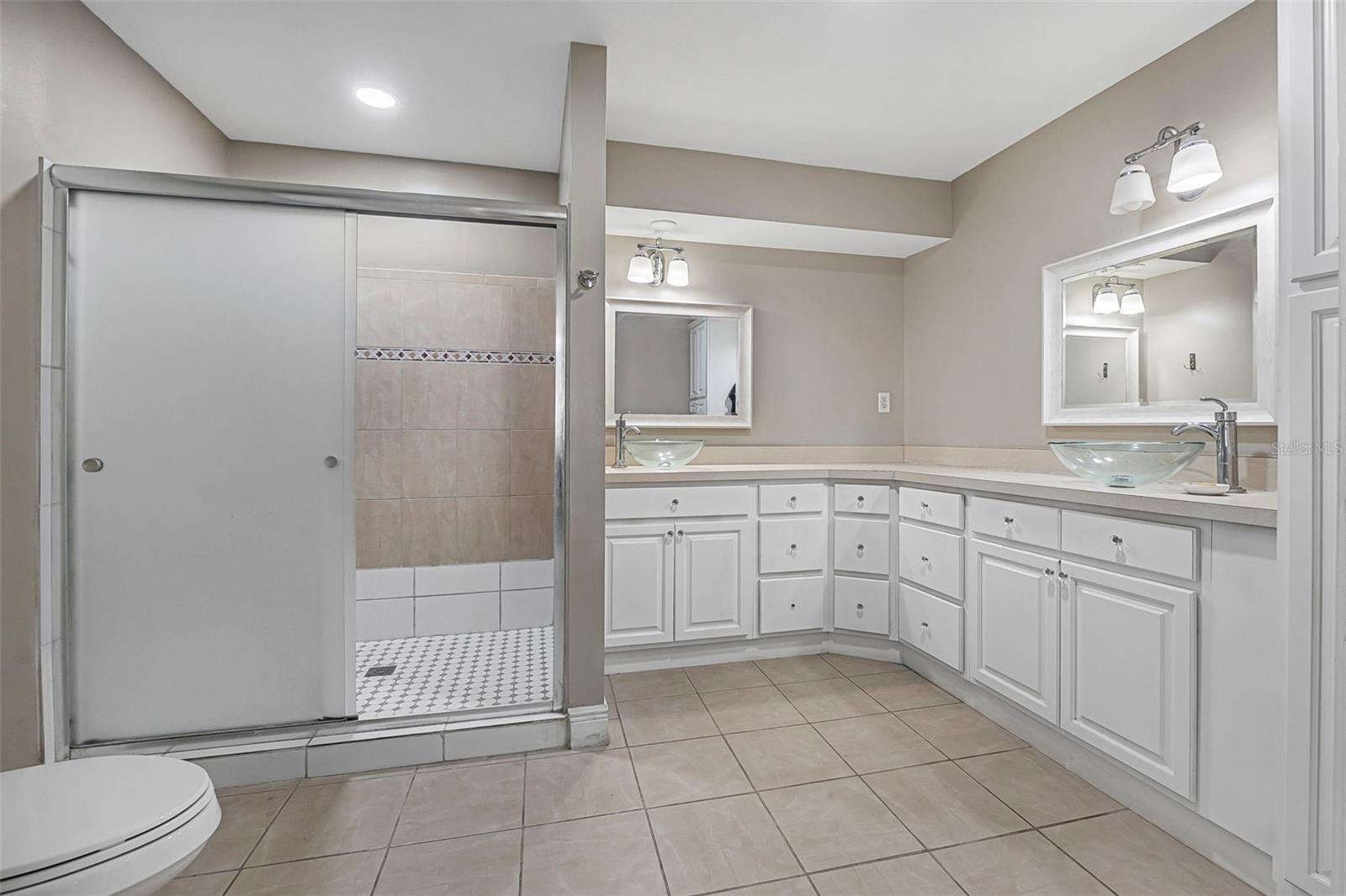 Image 26 of 35 For 109 Wynot Way