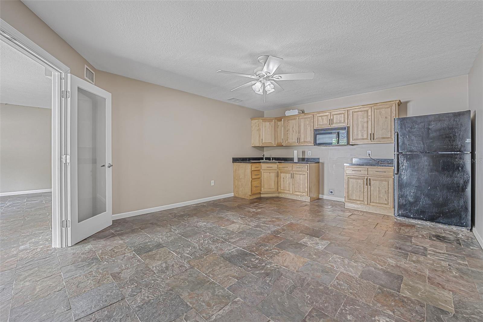 Image 29 of 35 For 109 Wynot Way