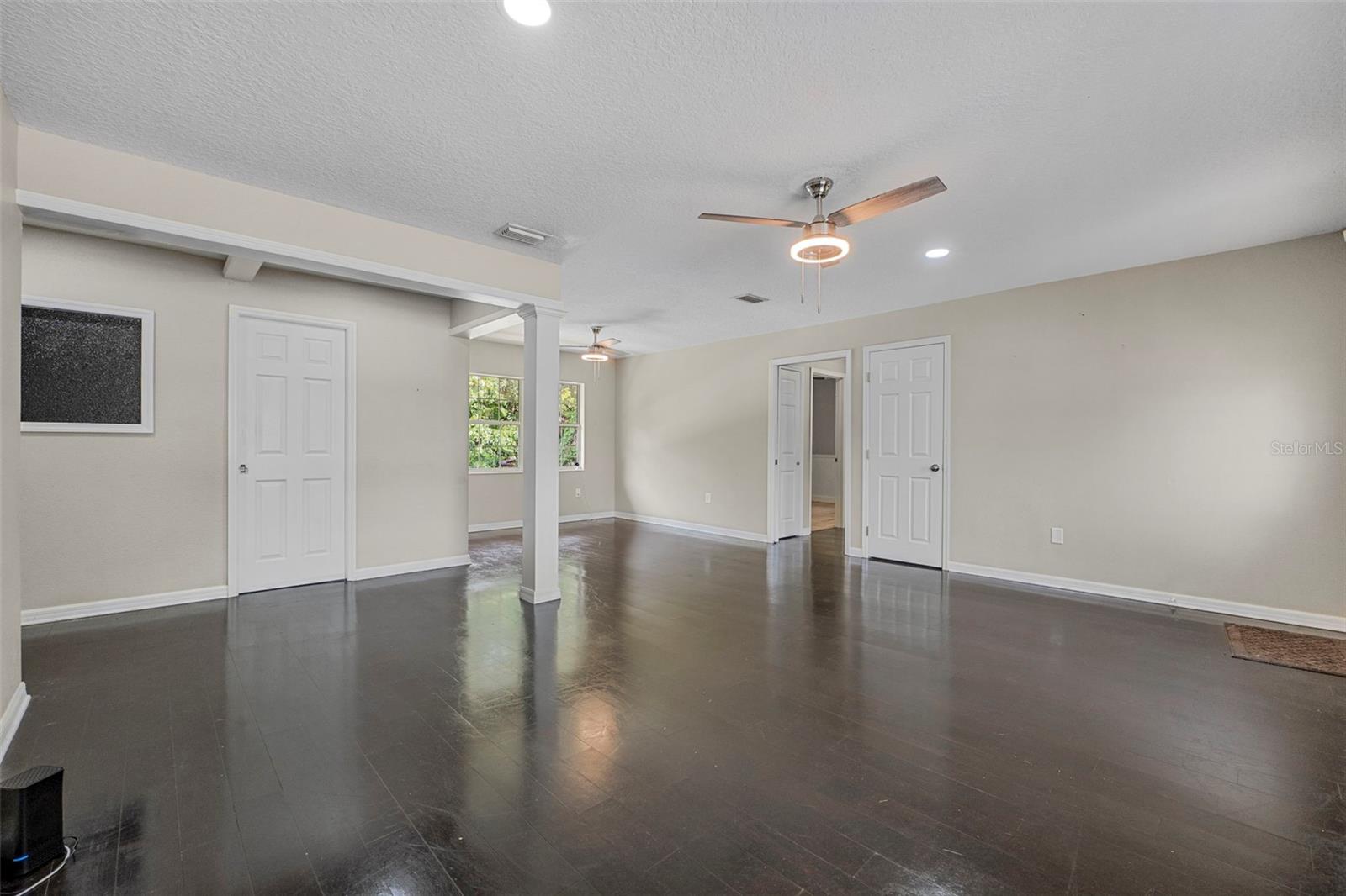 Image 5 of 35 For 109 Wynot Way