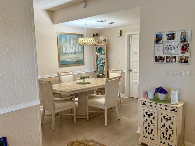 Image 11 of 33 For 404 Beach Street 101