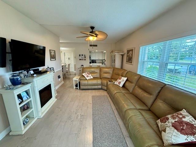 Image 3 of 33 For 404 Beach Street 101