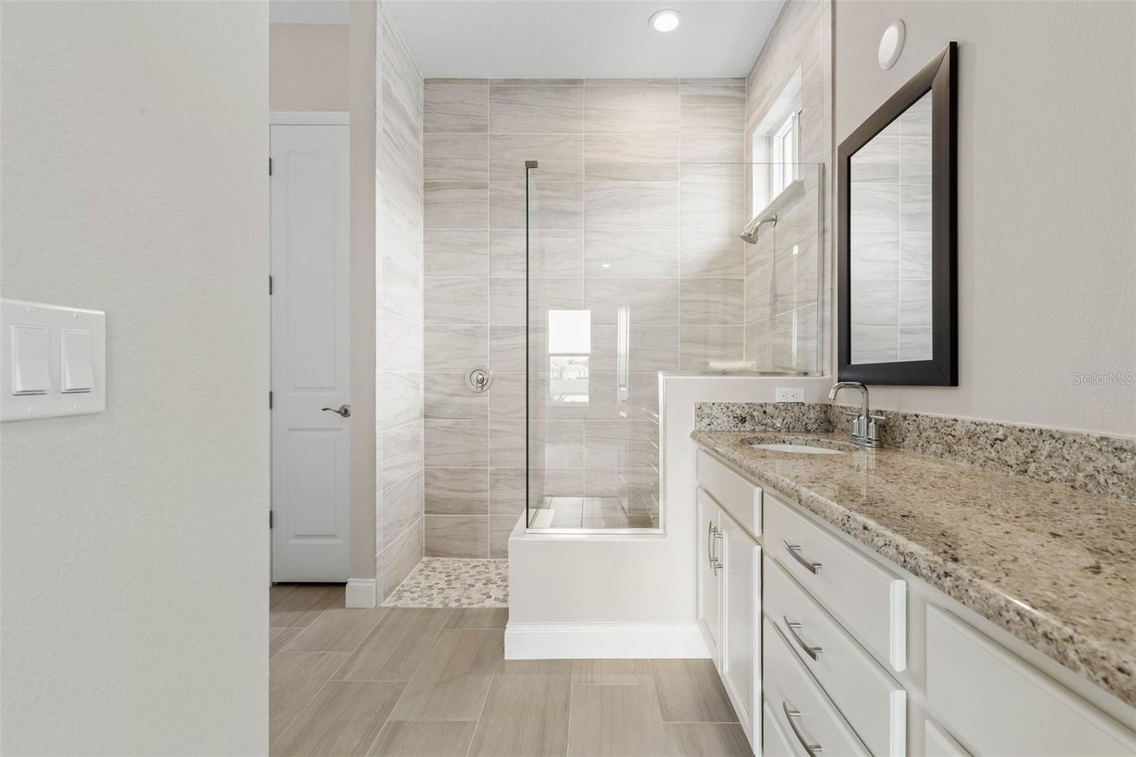 Image 25 of 83 For 77 Del Palma Drive