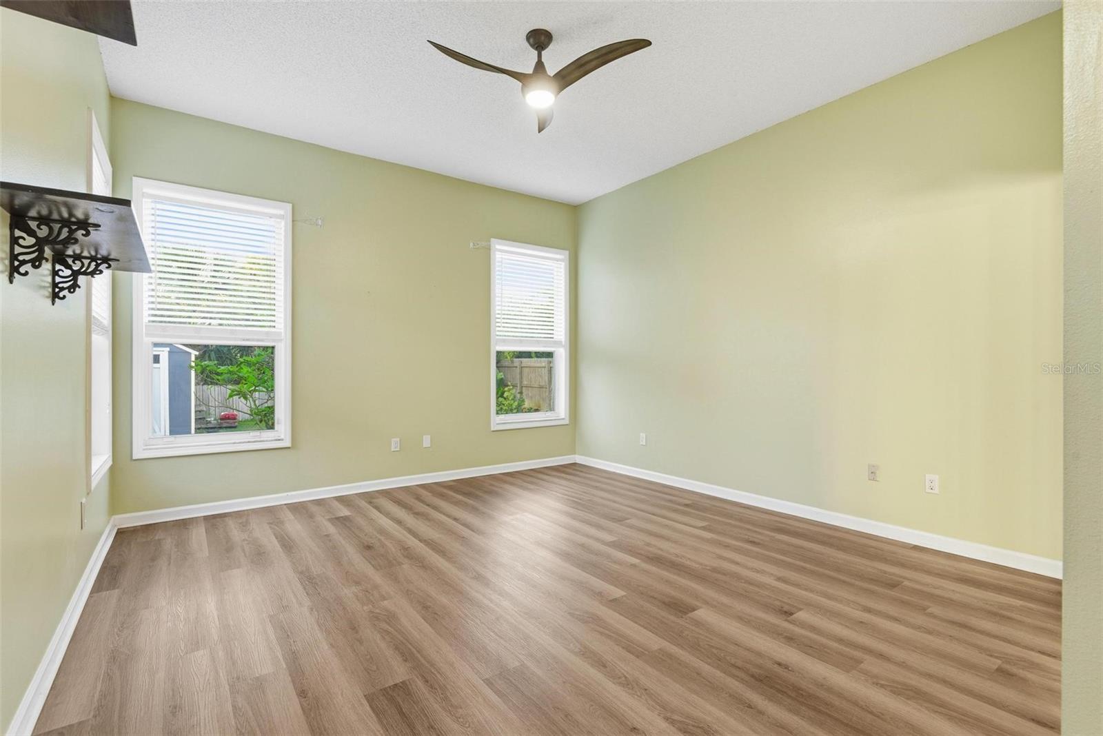 Image 51 of 66 For 7 Deerwood Street