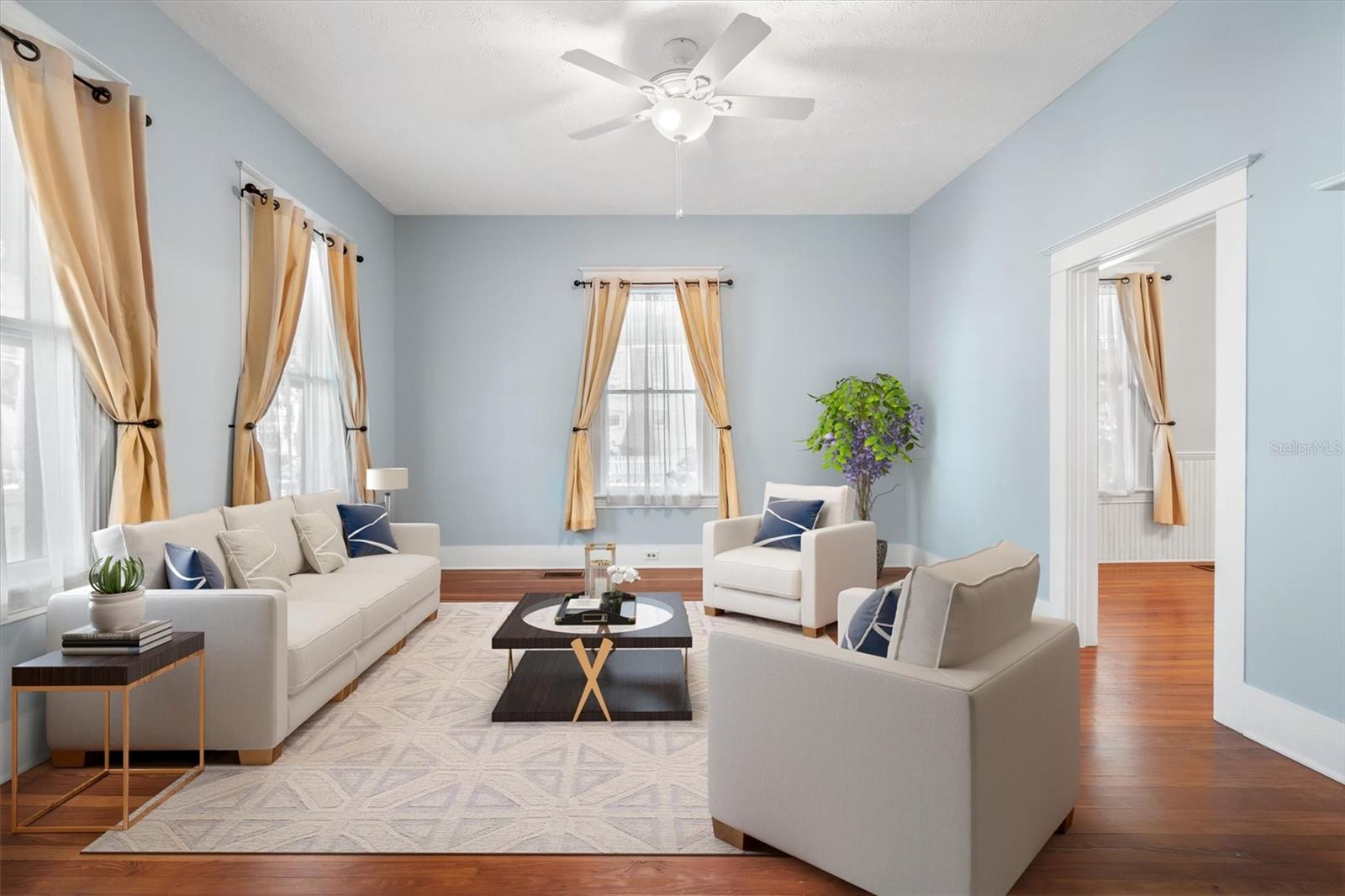 Image 17 of 87 For 31 Cincinnati Avenue