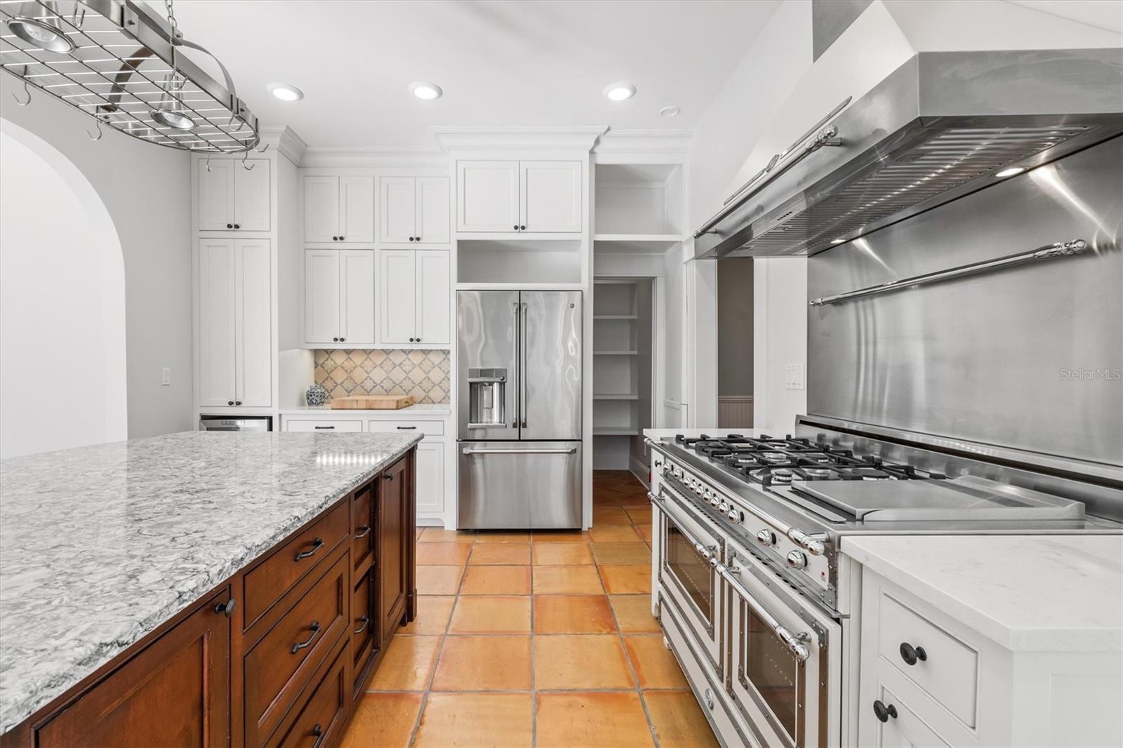 Image 25 of 87 For 31 Cincinnati Avenue