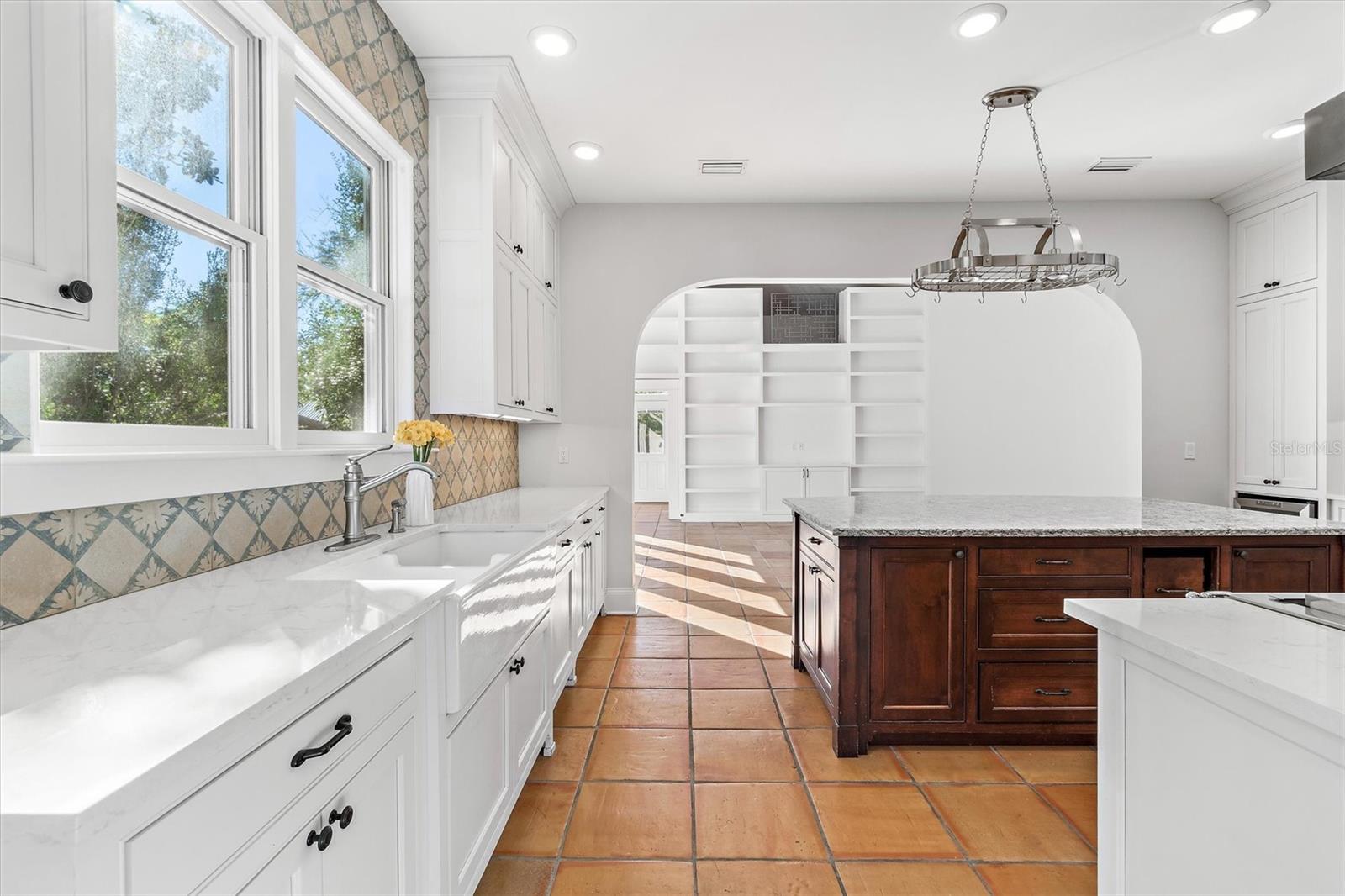 Image 26 of 87 For 31 Cincinnati Avenue