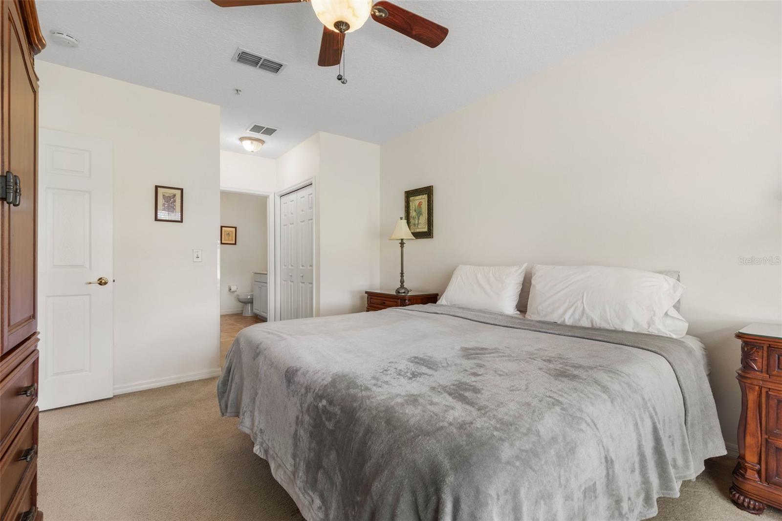 Image 17 of 58 For 600 Canopy Walk Lane 613