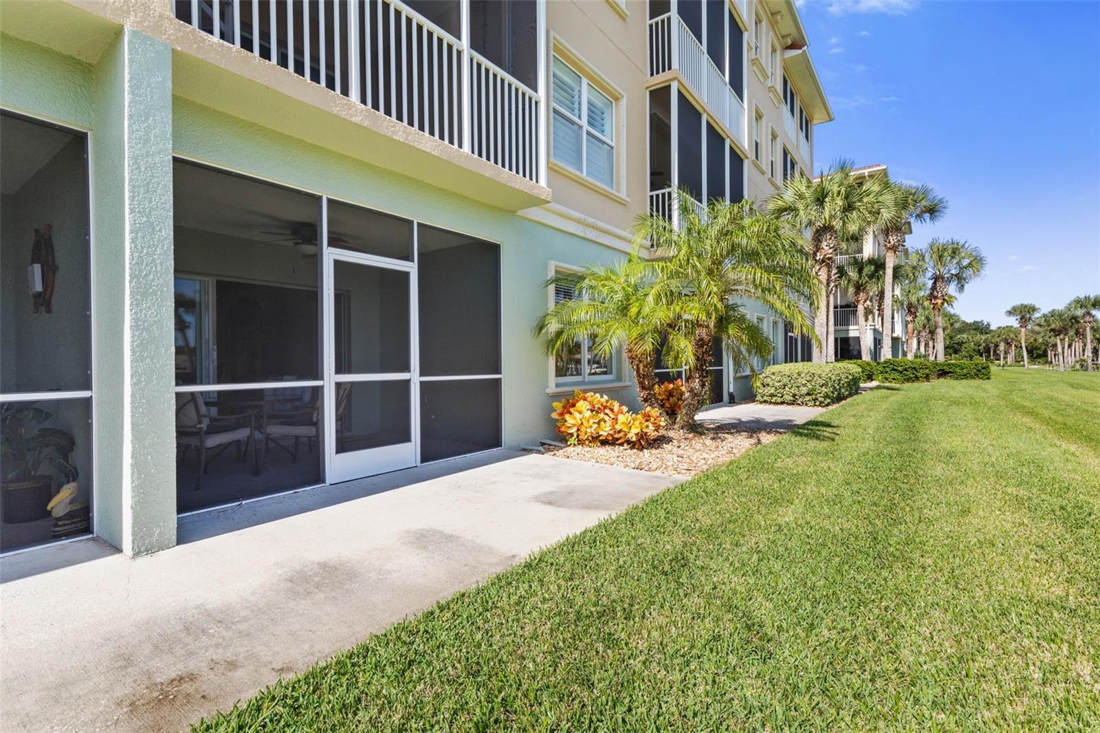 Image 27 of 58 For 600 Canopy Walk Lane 613