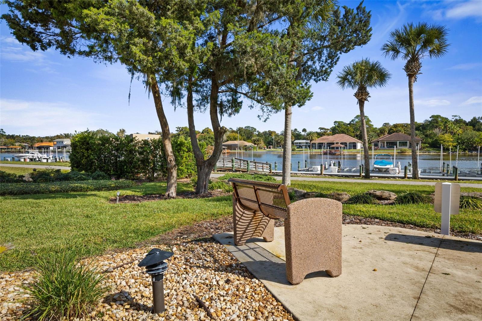 Image 32 of 58 For 600 Canopy Walk Lane 613