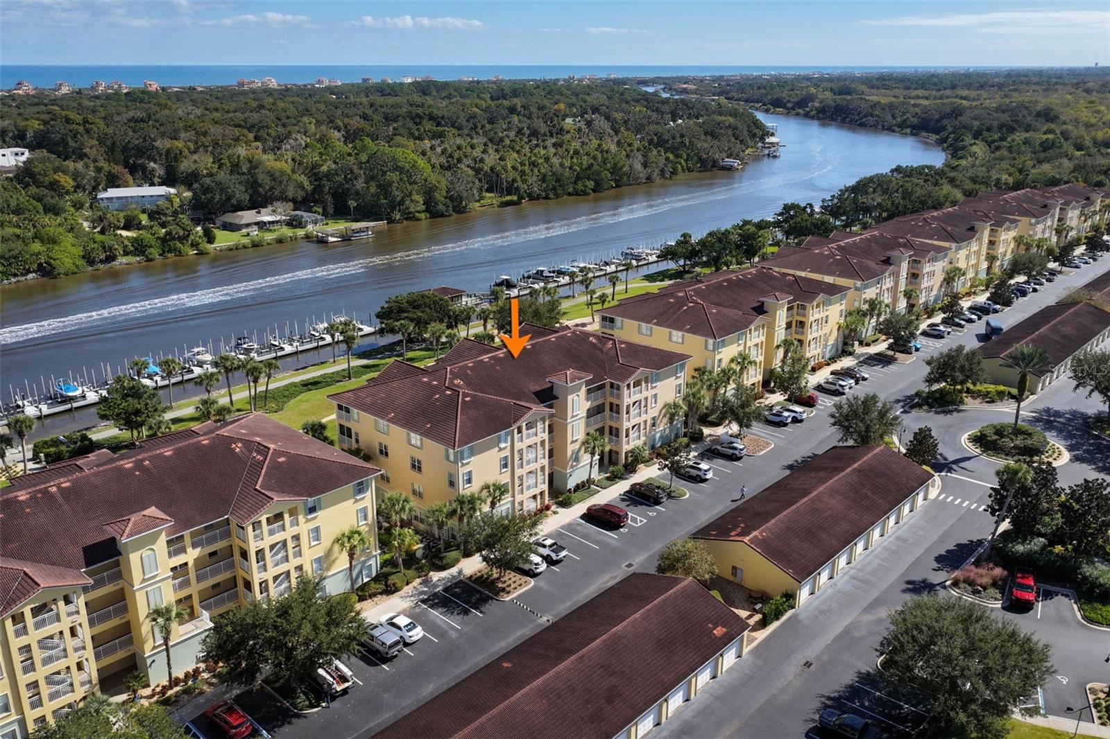 Image 37 of 58 For 600 Canopy Walk Lane 613