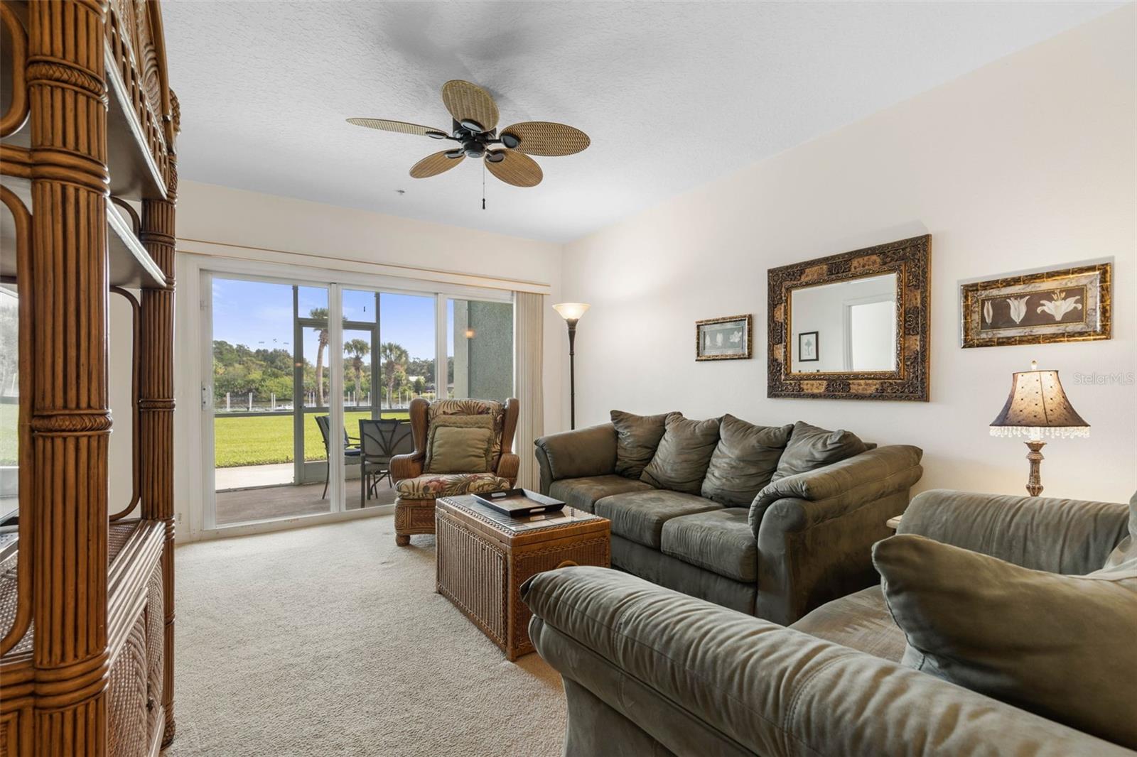 Image 4 of 58 For 600 Canopy Walk Lane 613