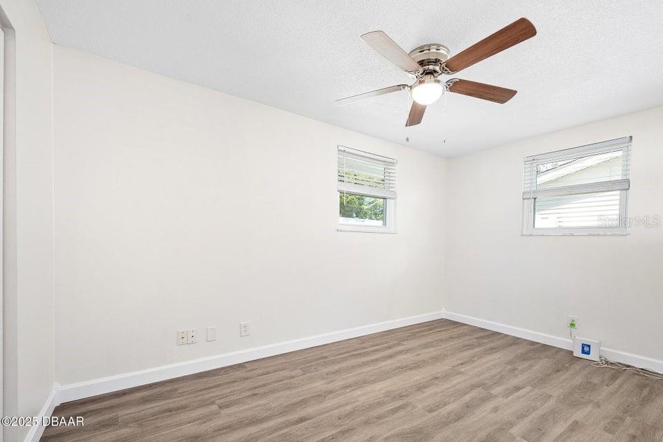 Image 19 of 34 For 1448 Flomich Street