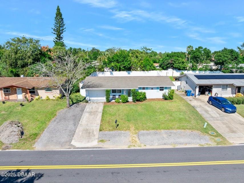 Image 2 of 34 For 1448 Flomich Street